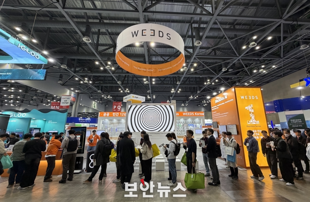 위즈코리아 “블랙박스 시리즈, 내부자 행위 분석 특화 AI”